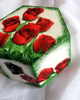 Cutie lemn decorata 16744