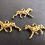 PANDANTIV BRONZ CATEL - 22 X 13 MM