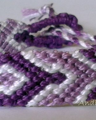 Friendship bracelet - Violet
