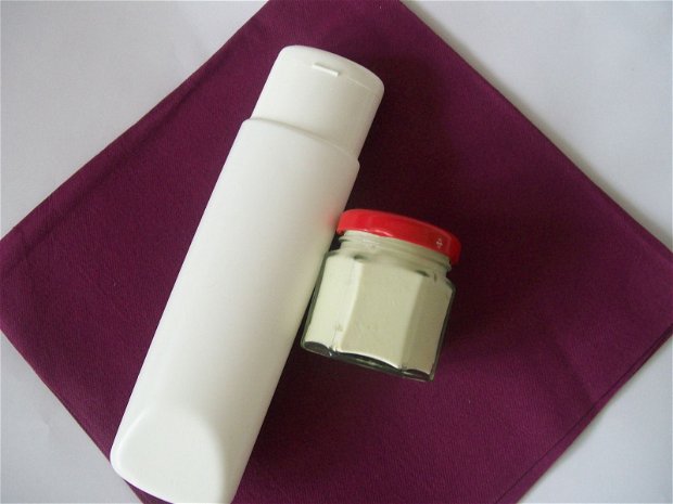 Crema hidratanta cu extract de melc