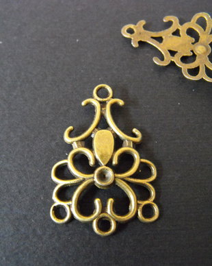 CHANDELIER BRONZ 36 X 24 MM