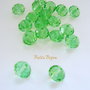 Cristale sticla verde crud 10x8.5 mm