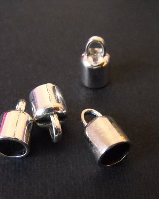 CAPAT PENTRU SNUR SI ESARFE - 13,5 X 8 MM