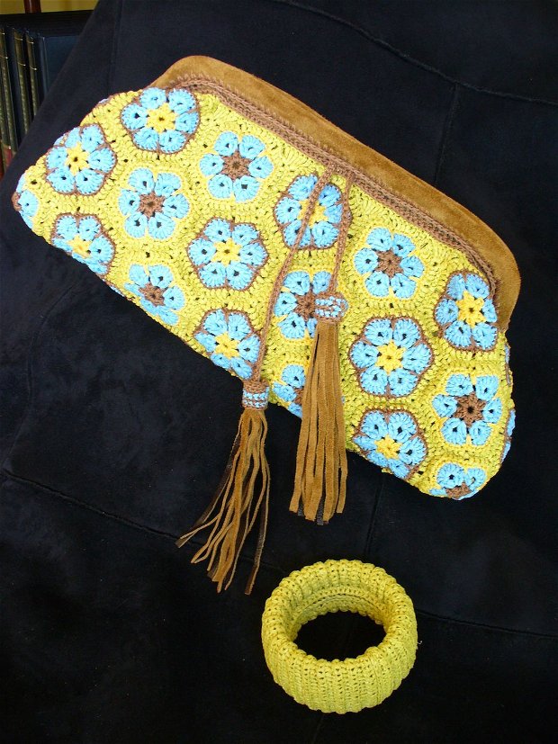 Colorful African Flowers Clutch