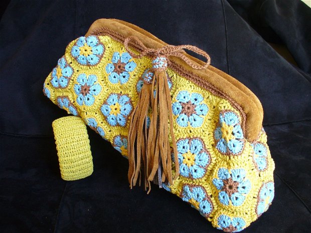Colorful African Flowers Clutch