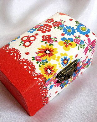 cutie lemn decorata 17446