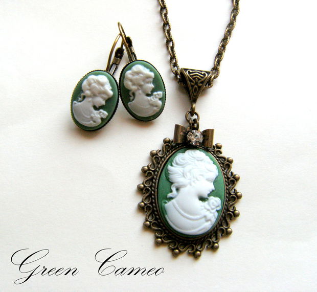 GREEN CAMEO - SET