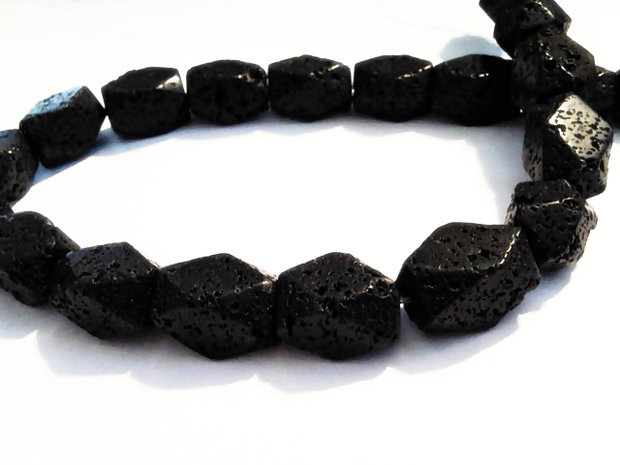 1b Lava neagra 15 x 12 mm