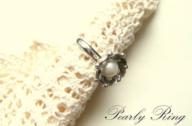 PEARLY RING