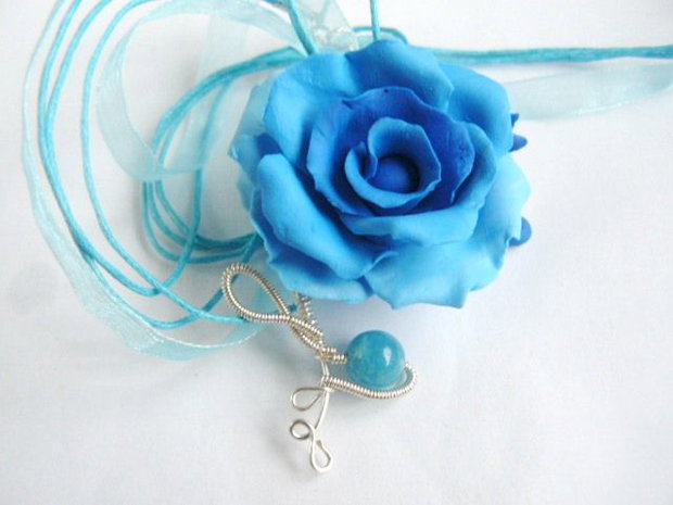 Trandafir bleu -VANDUT-