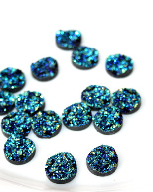 *** Cabochon rasina ***
