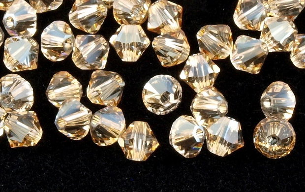 1b Swarovski crystal golden shadow 4 mm