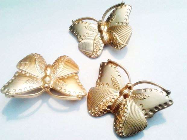 1b Pandantiv placat aur " Big Butterfly '' 40 mm