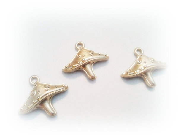 1b Charm placat aur Ciupercuta 18x15mm (GPLAK 110 )