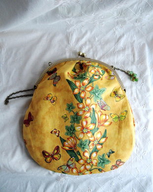 Magic Yellow garden -pentru comanda