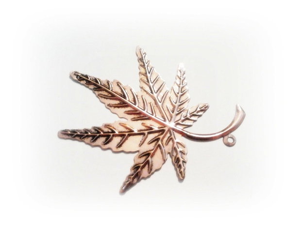 1b Pandantiv cupru ''Antic chestnut leaf '' 46 x 57 mm