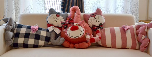 Perna pisicoasa jucausa, Cadouri pentru Sfantul Valentin, cadou ziua indragostitilor, Valentine&#039;s Day