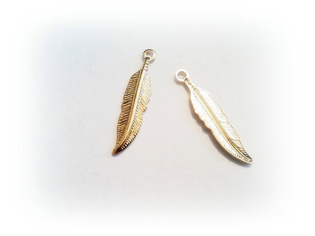 1b Charm placat aur '' Pana '' 19 x 4 mm