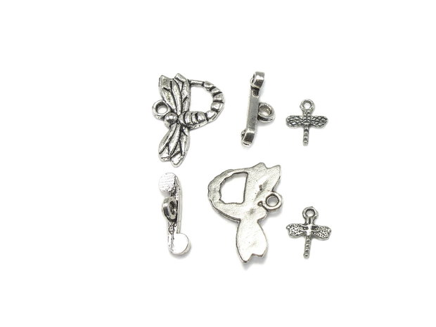 Inchizatoare tip toggle libelula, antichizat, 20x14 mm + 16x5 mm, charm 11x8 mm (cod 13-32)