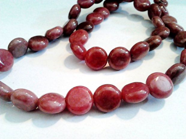 1b Rosaline ( Thulite ) 8 mm