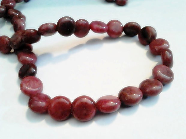 1b Rosaline ( Thulite ) 8 mm