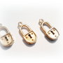 1b Charm placat  cu aur '' Lacat '' 9 x 20 mm