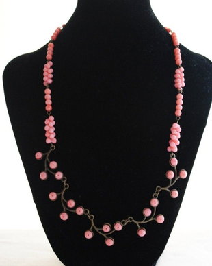 COLIER CORAL ROZ-VANDUT