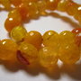Agate crackle fatetate galben-portocaliu, 8mm