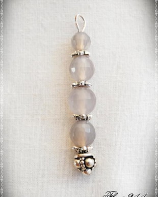 PANDANT AGATE GRI FATETATE-VANDUT