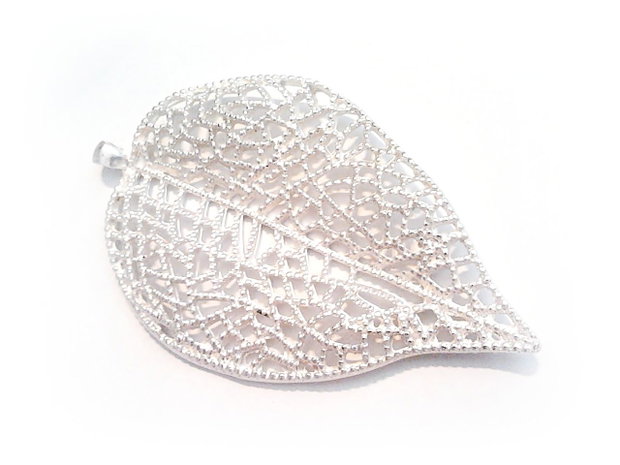 Rezervat 1b Pandantiv placat argint '' Big Leaf '' 53 X 80 mm