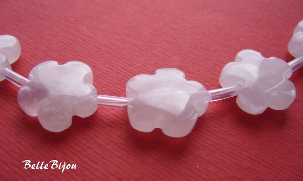 Floricele cuart roz de diametru 15 mm si grosime aprox 5 mm