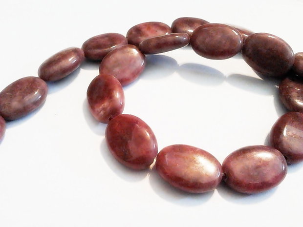 1b Rosaline (Thulite ) 14 x 10mm