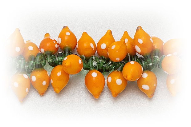 1b Murano Orange Pepper 10 x 15mm