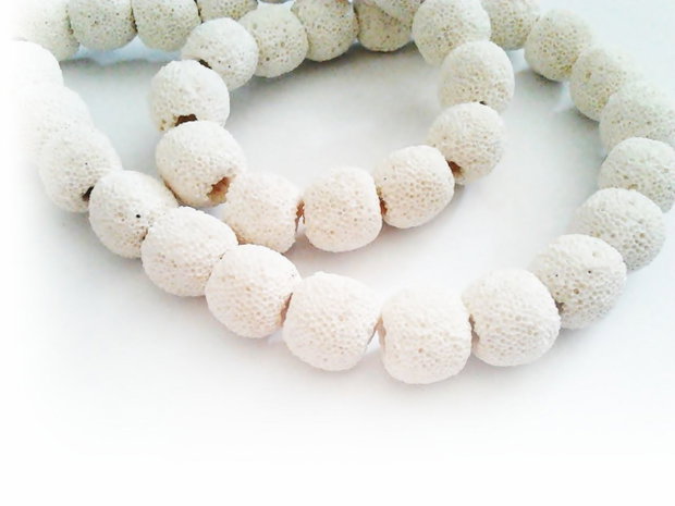 1b Lava alba 10mm