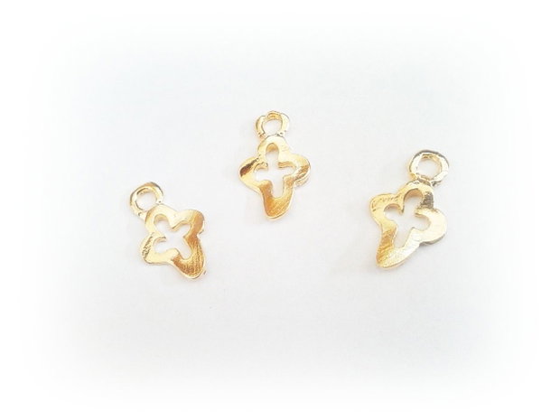 1b Charm aurit Cruciulita decupata 15x9mm (GPLAK 90)