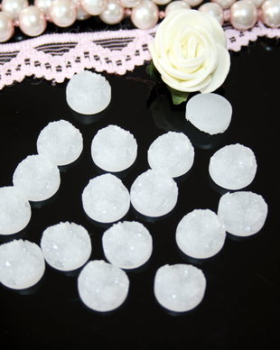 *** Cabochon rasina ***