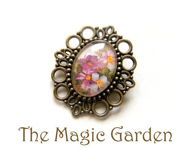 THE MAGIC GARDEN - BROSA