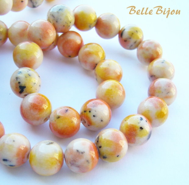 Agate degrade alb-galben-portocaliu cu pete negre aprox 10.5 mm