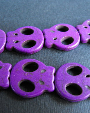 HOWLIT MOV - 22 X 19 MM