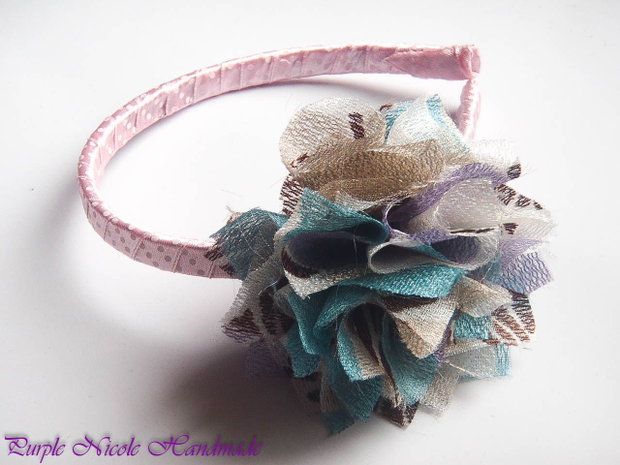 Cordeluta Fluffy Pink - floare pompom