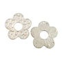 Pandantiv floare, finisaj argintiu, 40,5x40 mm (cod 11-81)