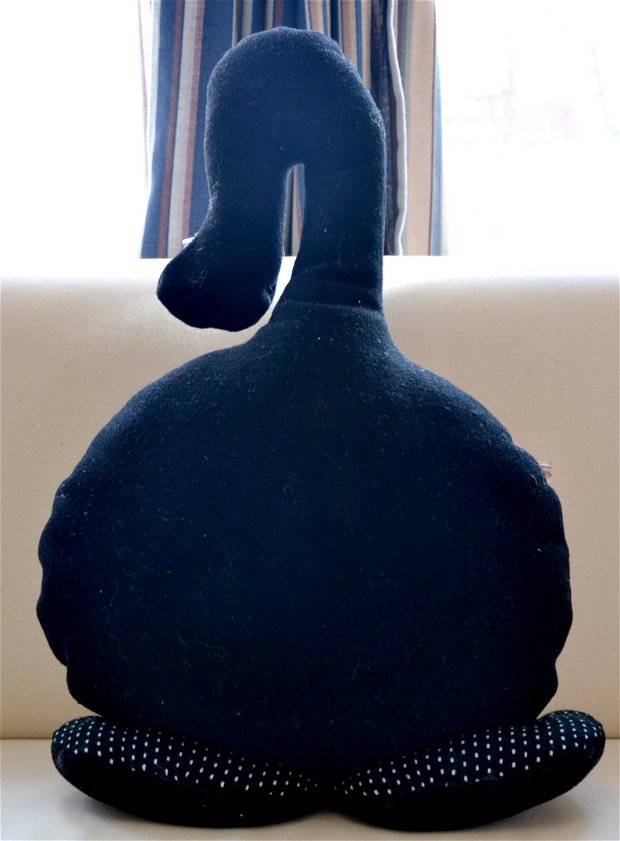 Perna pisica neagra, Cadouri pentru Paste, cadouri de iepuras
