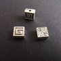 DISTANTIER 2 FETE - 8,5 X 4,5 MM