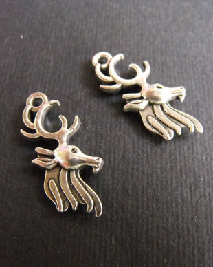 PANDANTIV - CHARM CERB - 26,5 X 11 MM