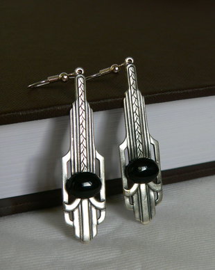"Art Deco"