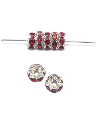 Distantier argintiu cu rhinestone rosu, 6 mm (cod 7-82)