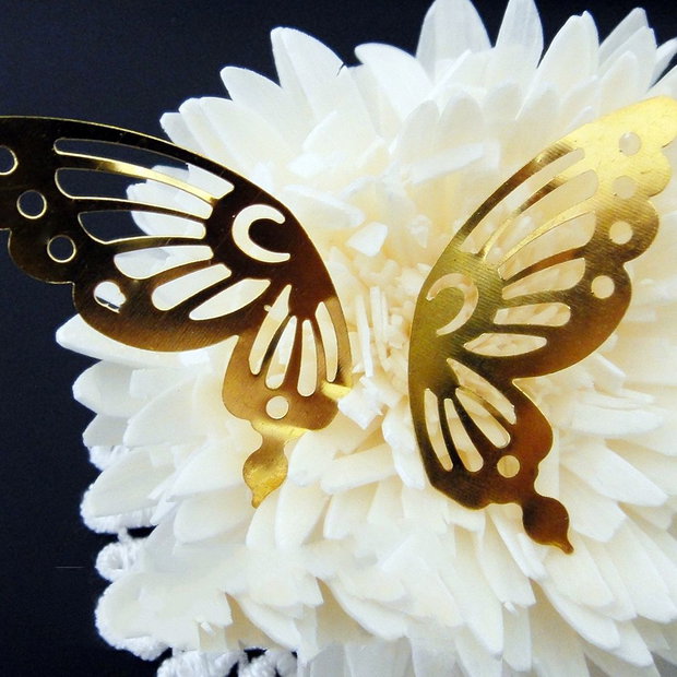 1b Element decorativ placat aur '' Aripa fluture ''  41 x 17 mm