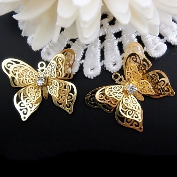 1b Pandantiv filigranat placat aur cu rhinestone V3 '' Fluture '' 22 x 23 mm