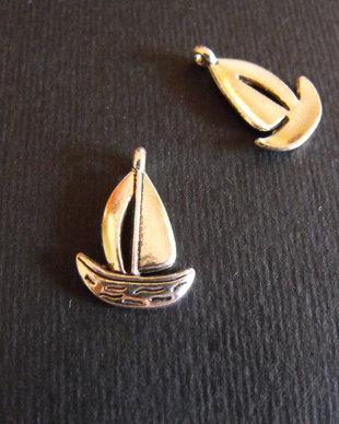 CHARM BARCUTA - 19 X 13 MM