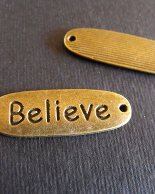 LINK BELIEVE BRONZ - 34 X 11 MM